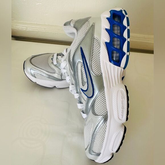 Women’s Nike Zoom Air Fire sneakers size 7 new - Picture 6 of 15